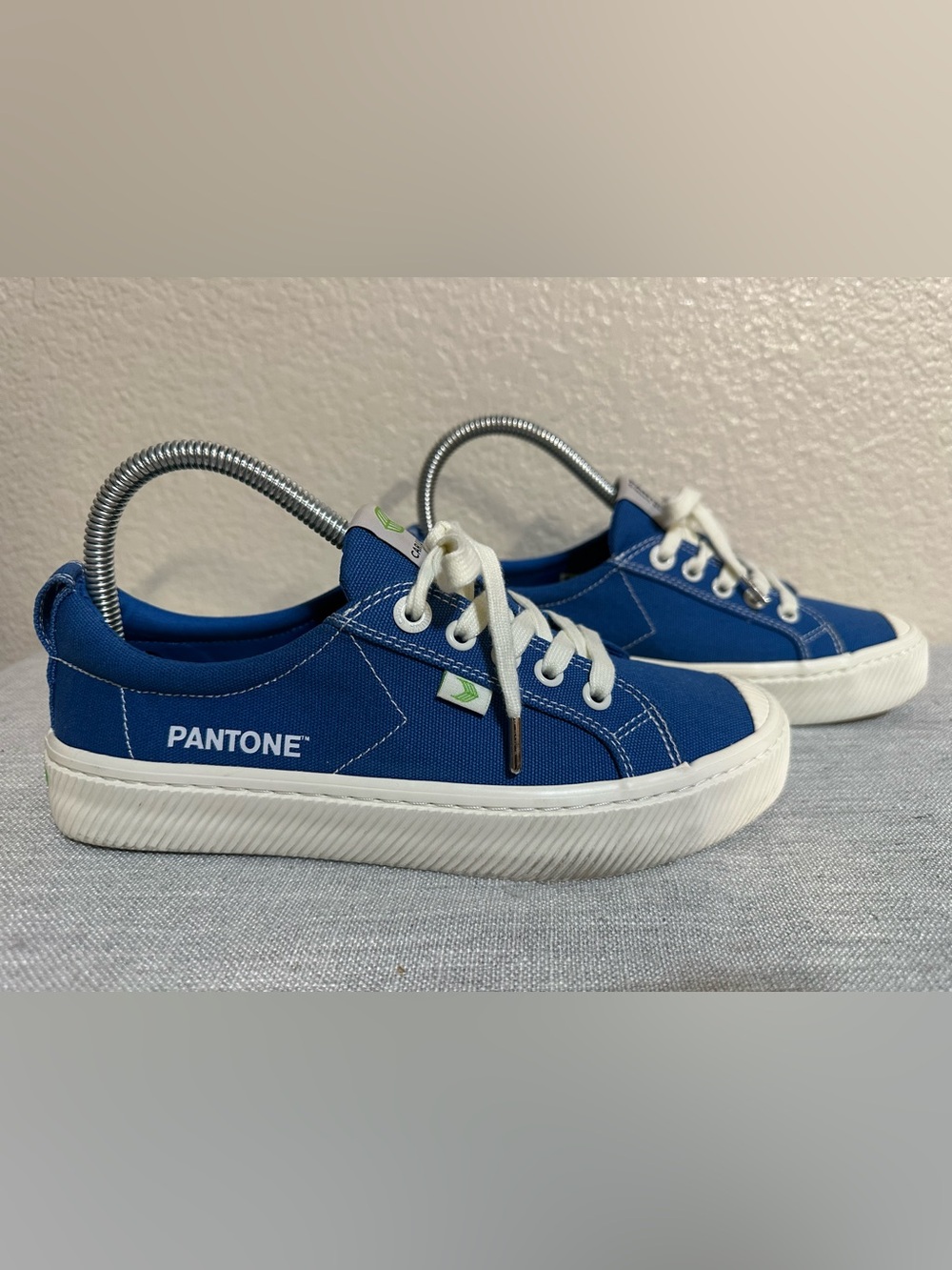 Cariuma // Pantone Collab Shoes